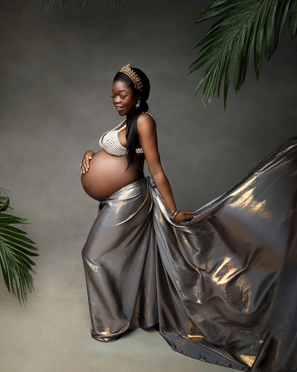 Luxury maternity photography in Enfield, North London – elegant studio pregnancy portrait