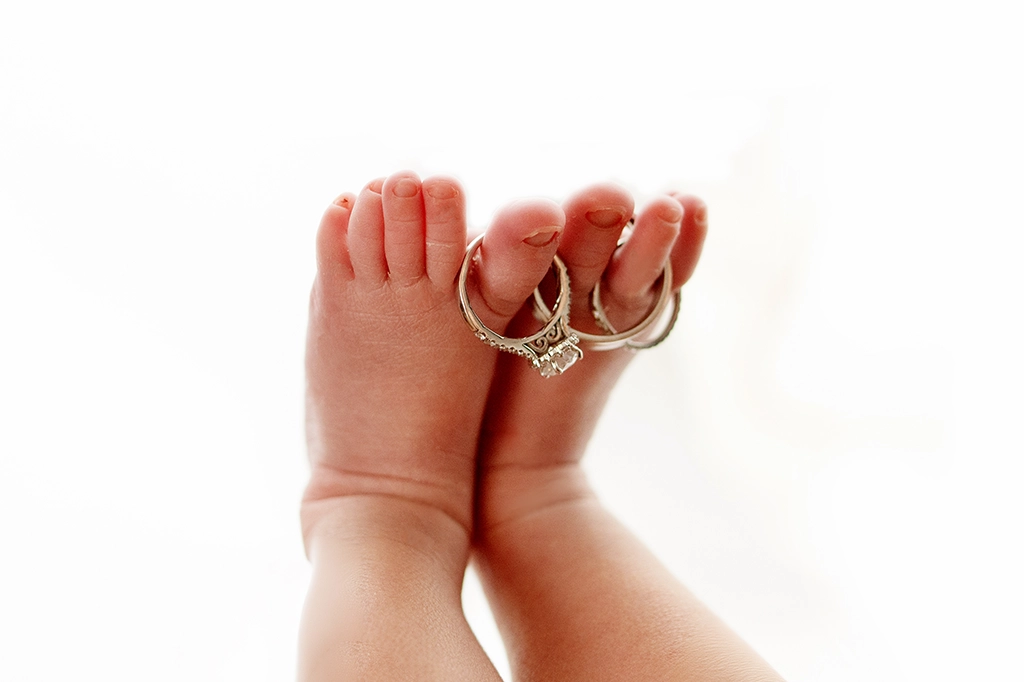 How to prepare for a newborn photography session in Enfield, North London
